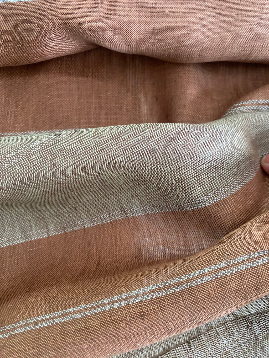 283L. Linen. 120g/m2.