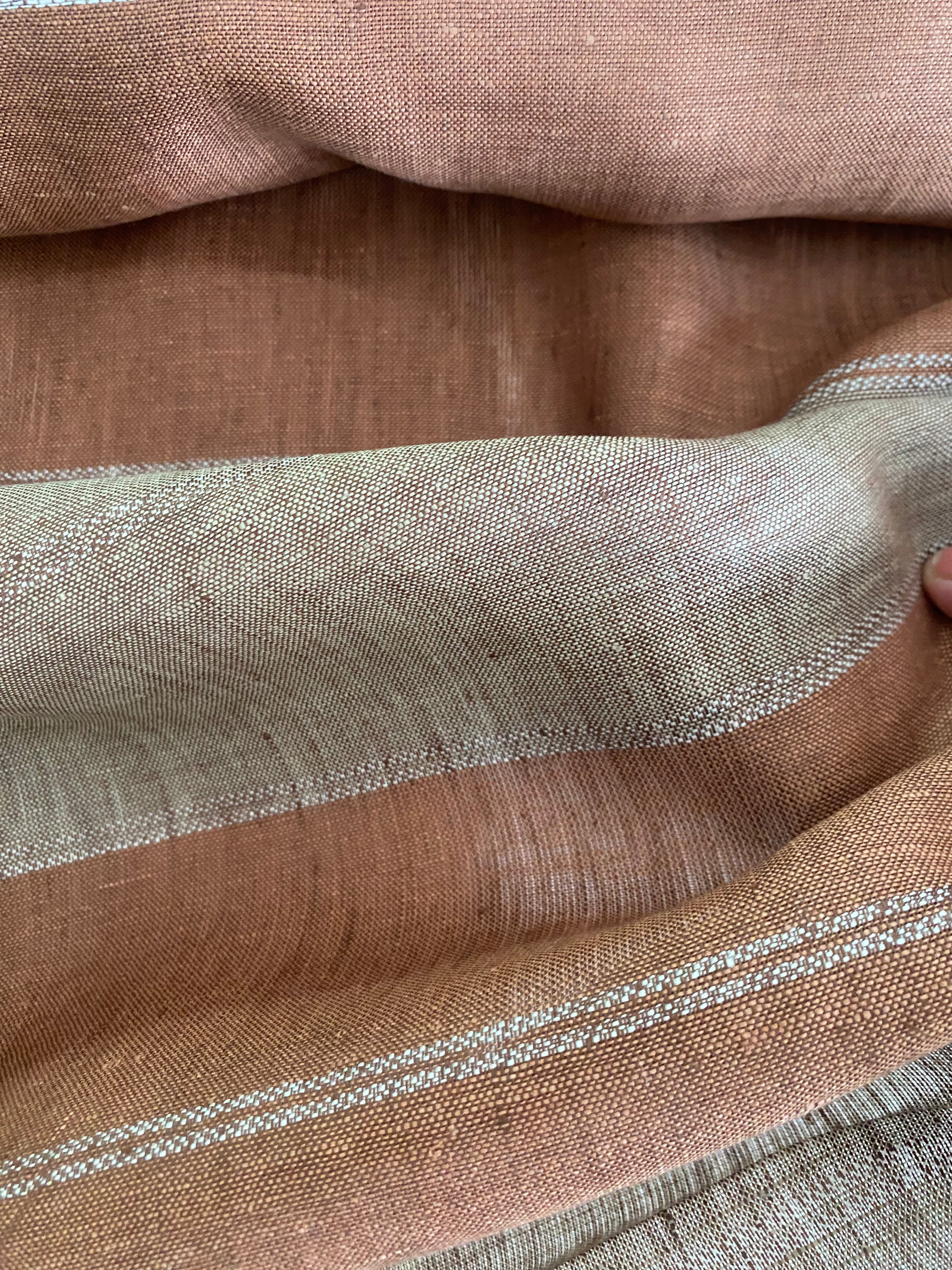 283L. Linen. 120g/m2.