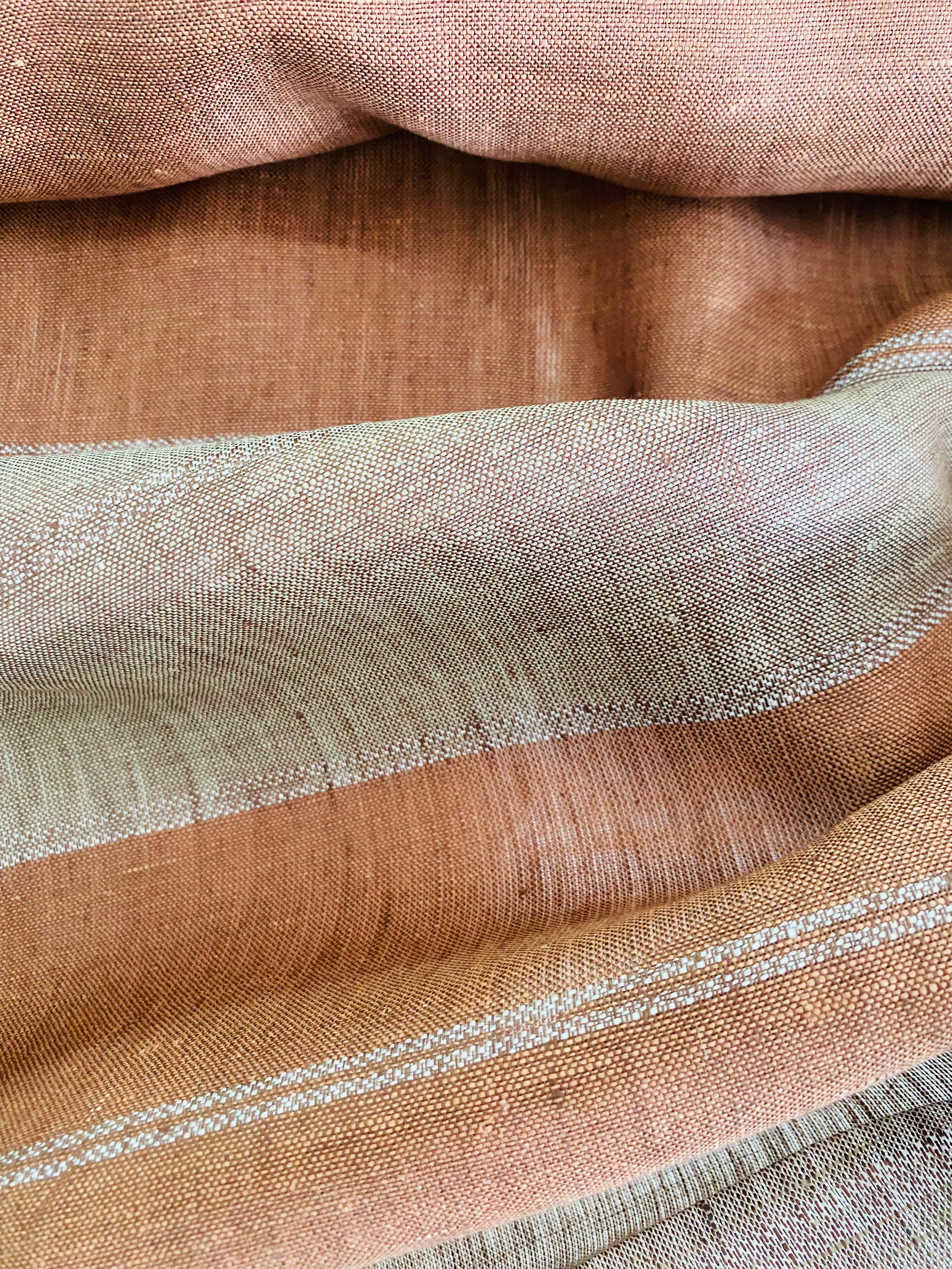 283L. Linen. 120g/m2.