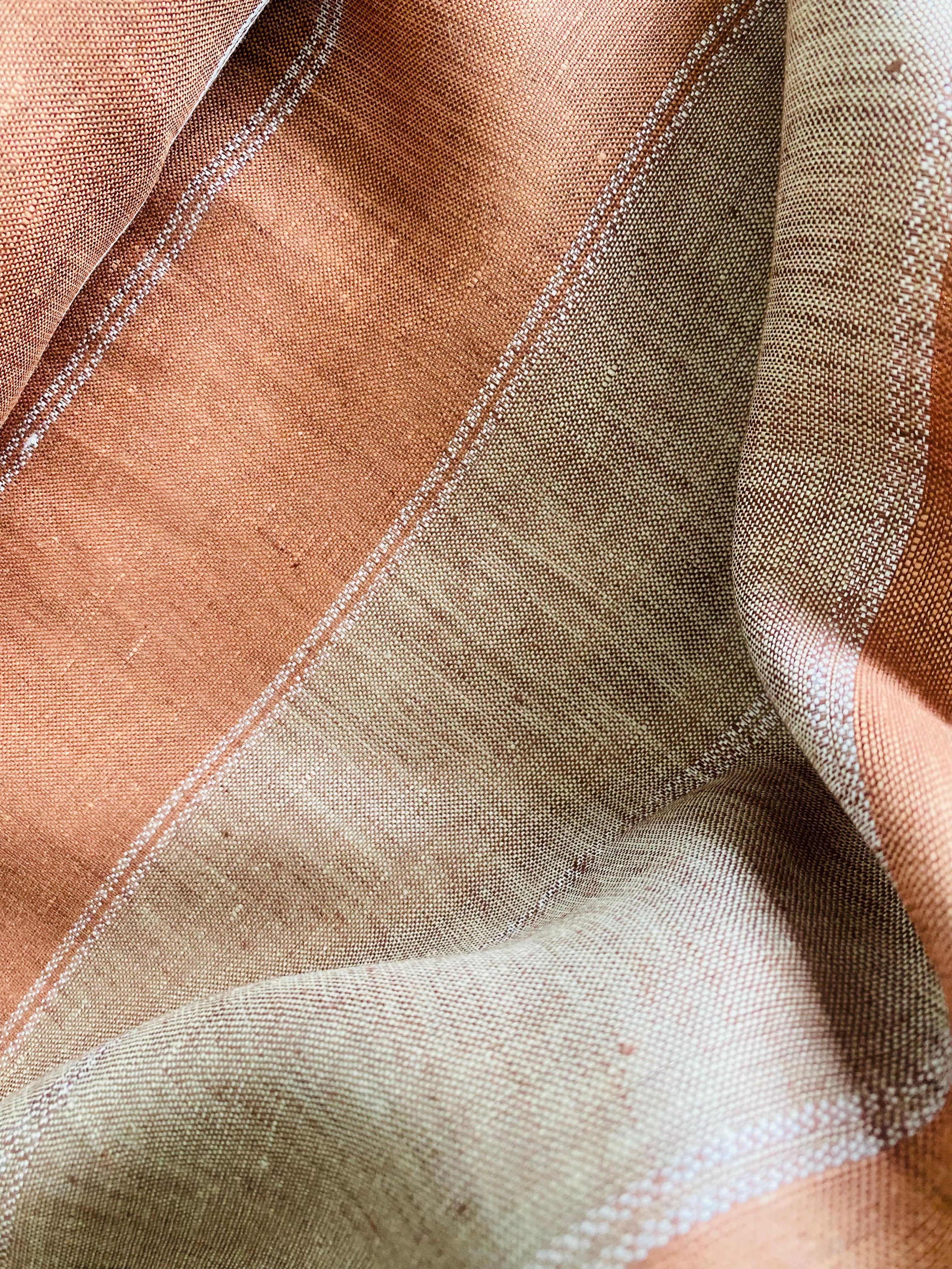 283L. Linen. 120g/m2.