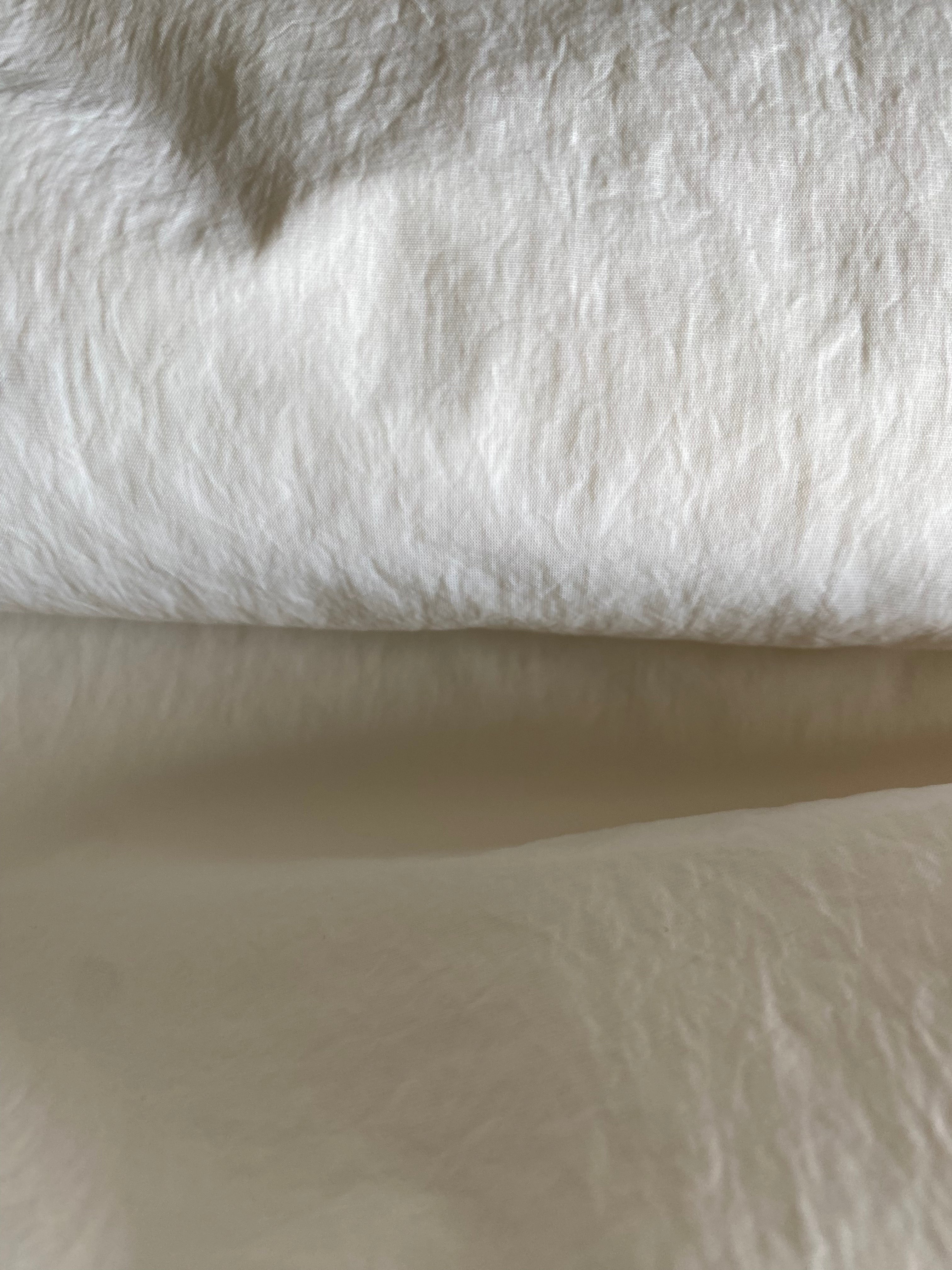 254CP. Cotton blend with creased effect. 115g/m2.