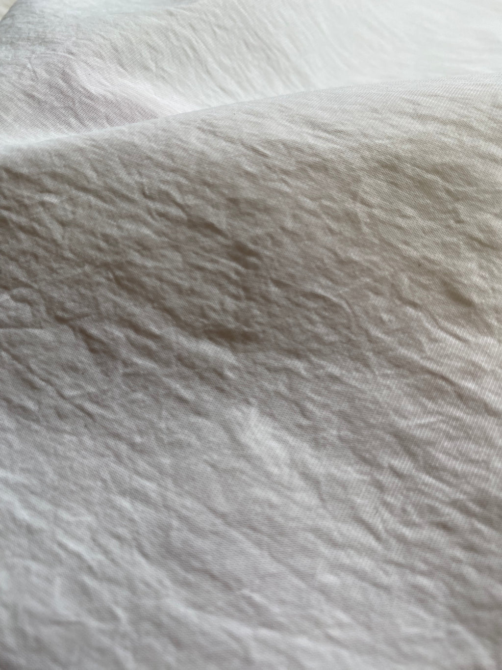 254CP. Cotton blend with creased effect. 115g/m2.