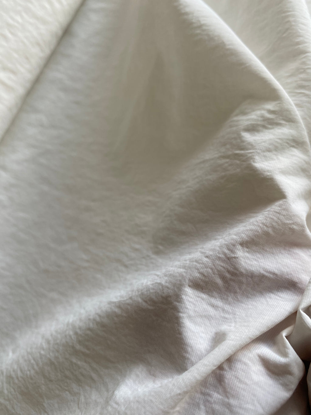 254CP. Cotton blend with creased effect. 115g/m2.