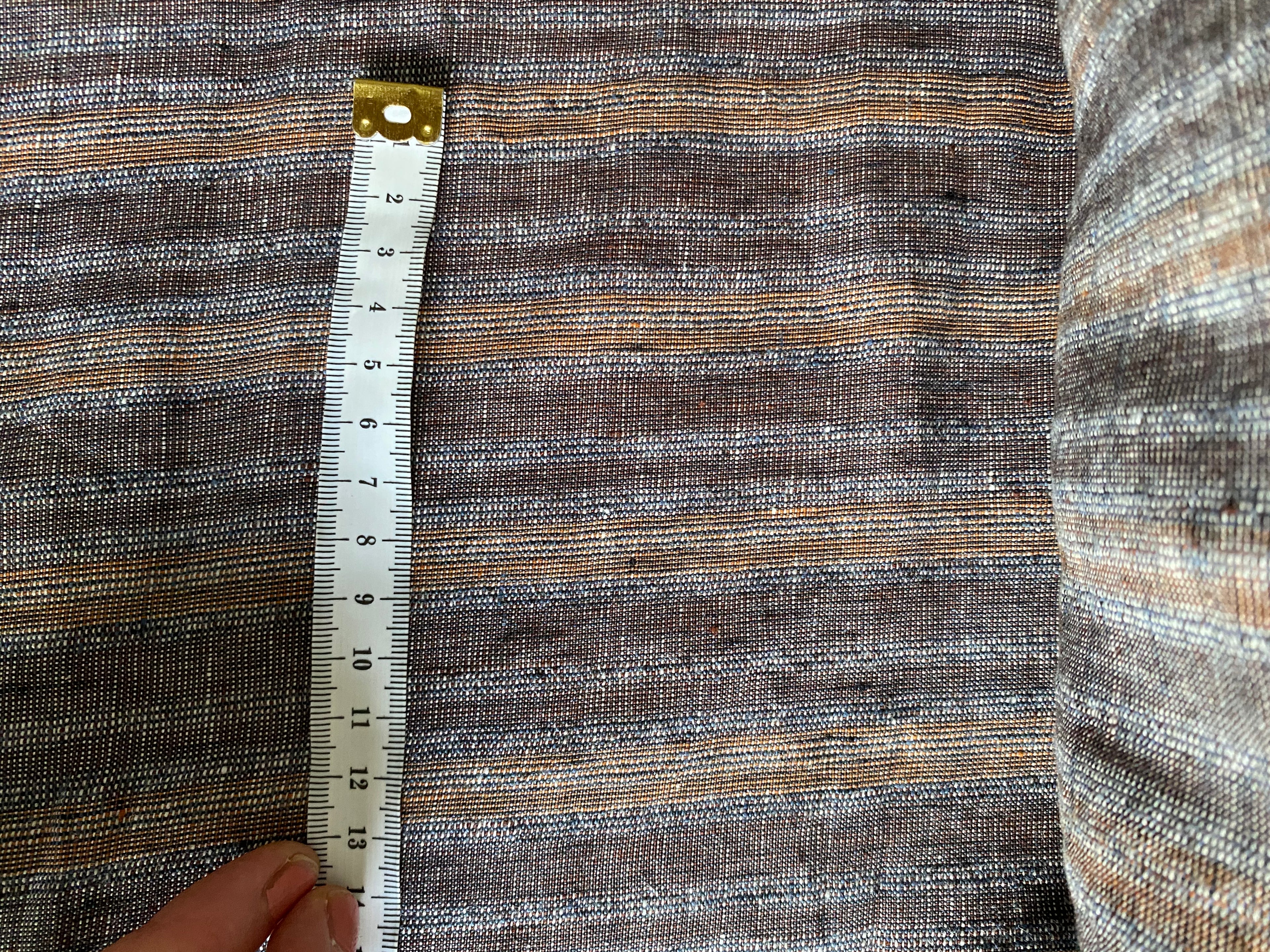 275L. Linen. 170g/m2.