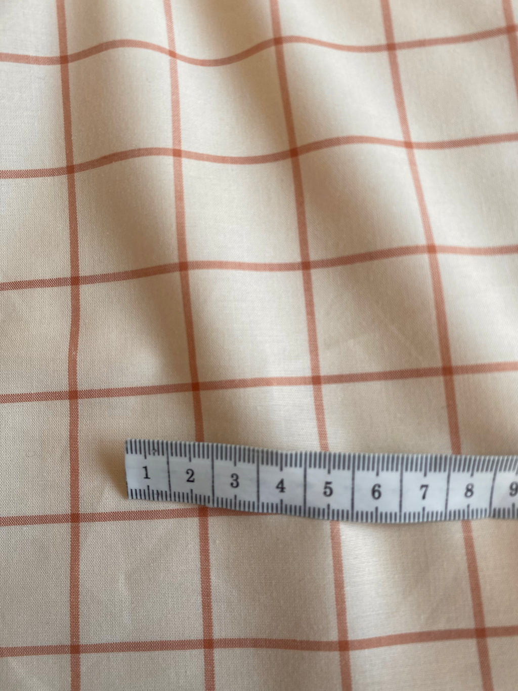 052C. Cotton. 125 g/m2.