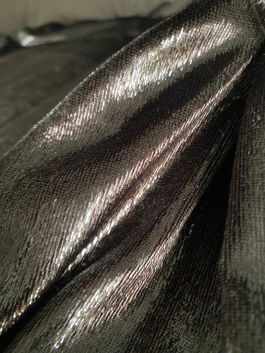 355PM. Metallic shine velvet. 255g/m2. 1m und 2.55m.