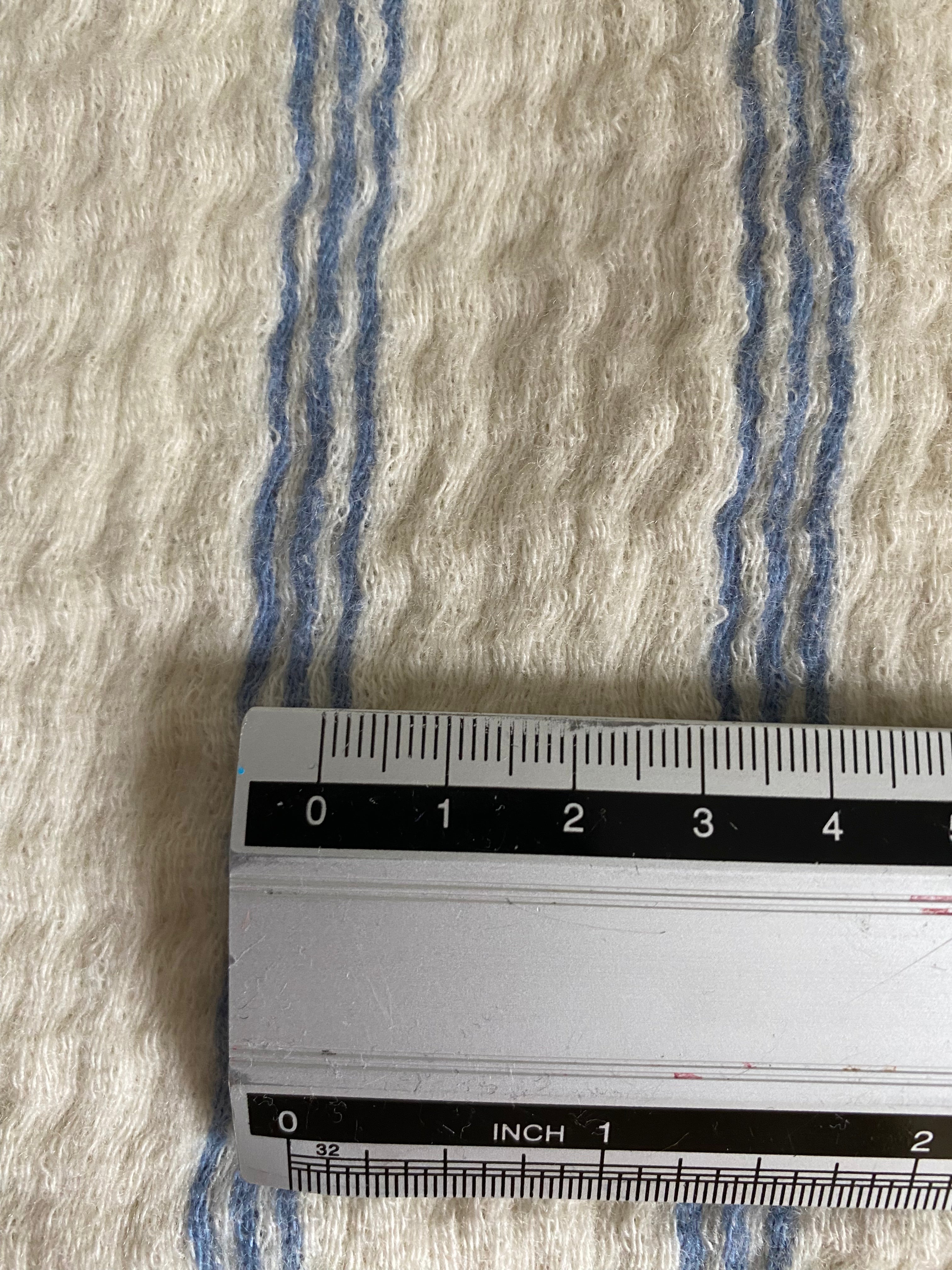 335W. Soft bonded wool. 335g/m2.