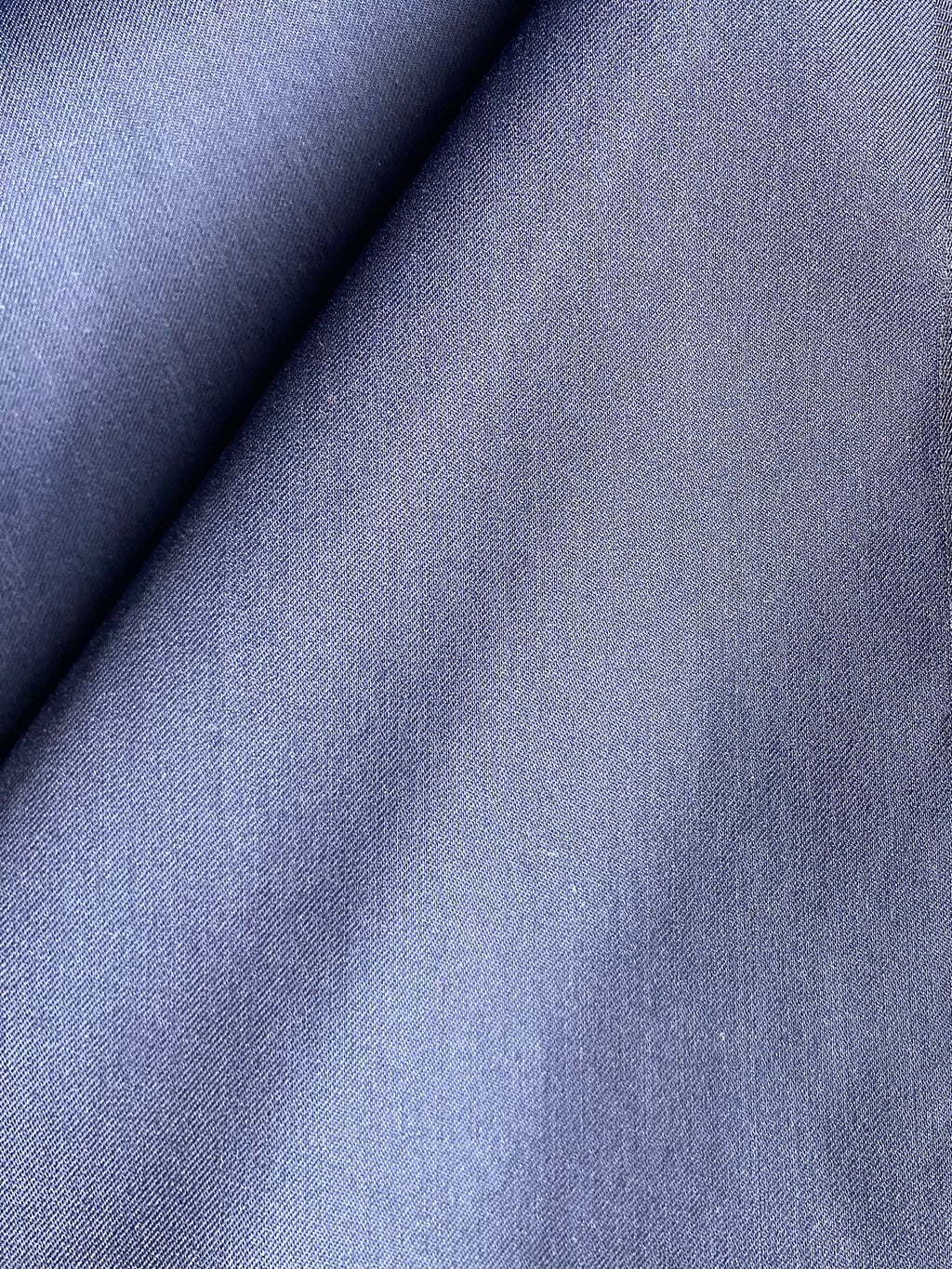 118CLP. Water repellent cotton blend. 155g/m2.