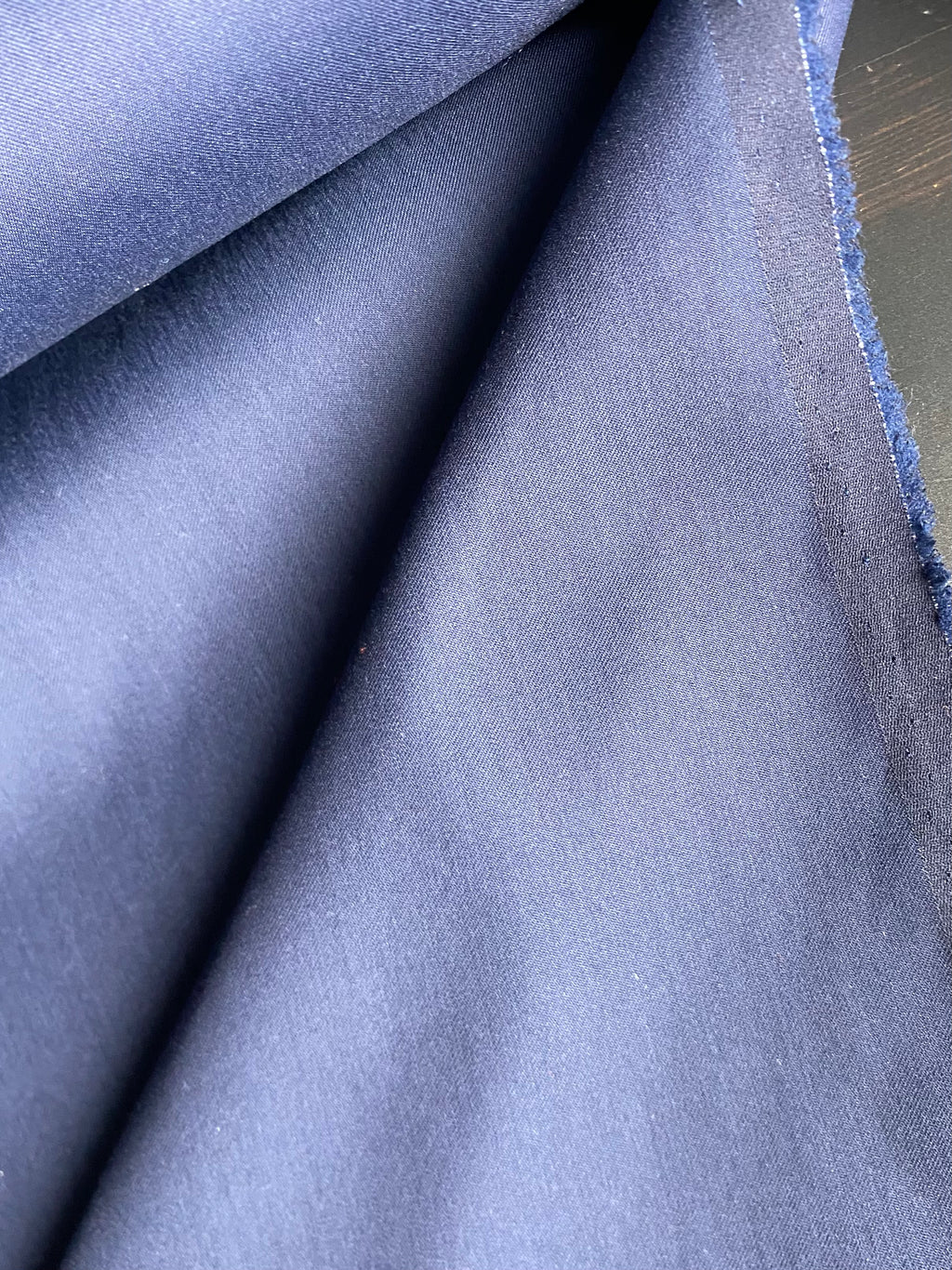 118CLP. Water repellent cotton blend. 155g/m2.