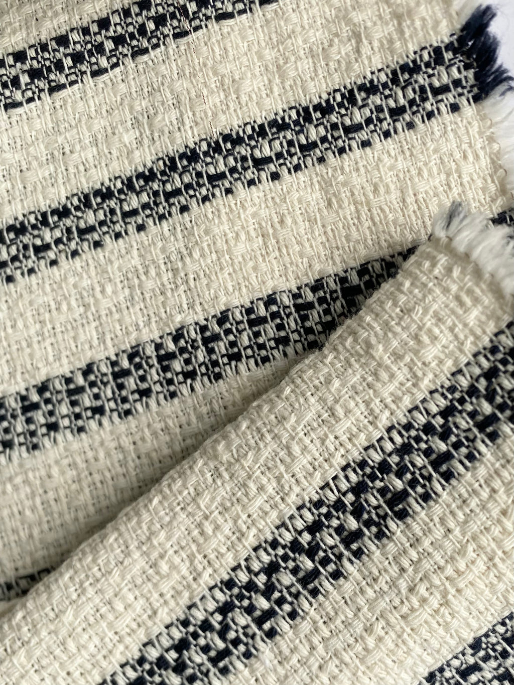 161C. Cotton tweed. 360g/m2.