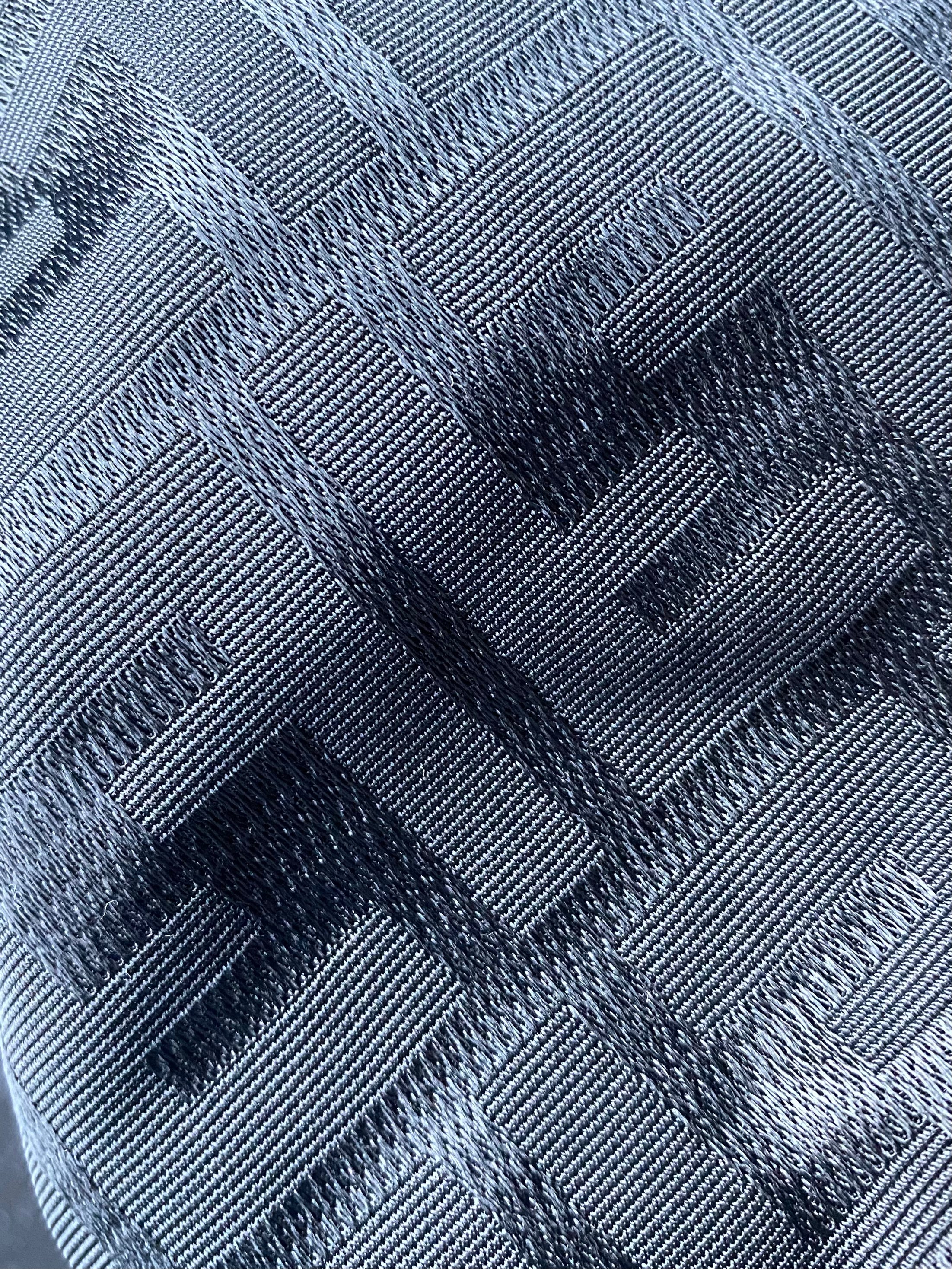 486PL. Jacquard with logo. 170g/m2.