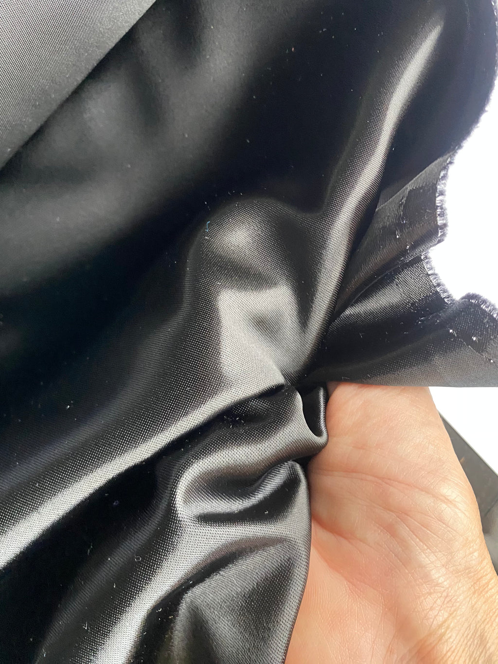 234PJ. Water-repellent satin. 200g/m2.