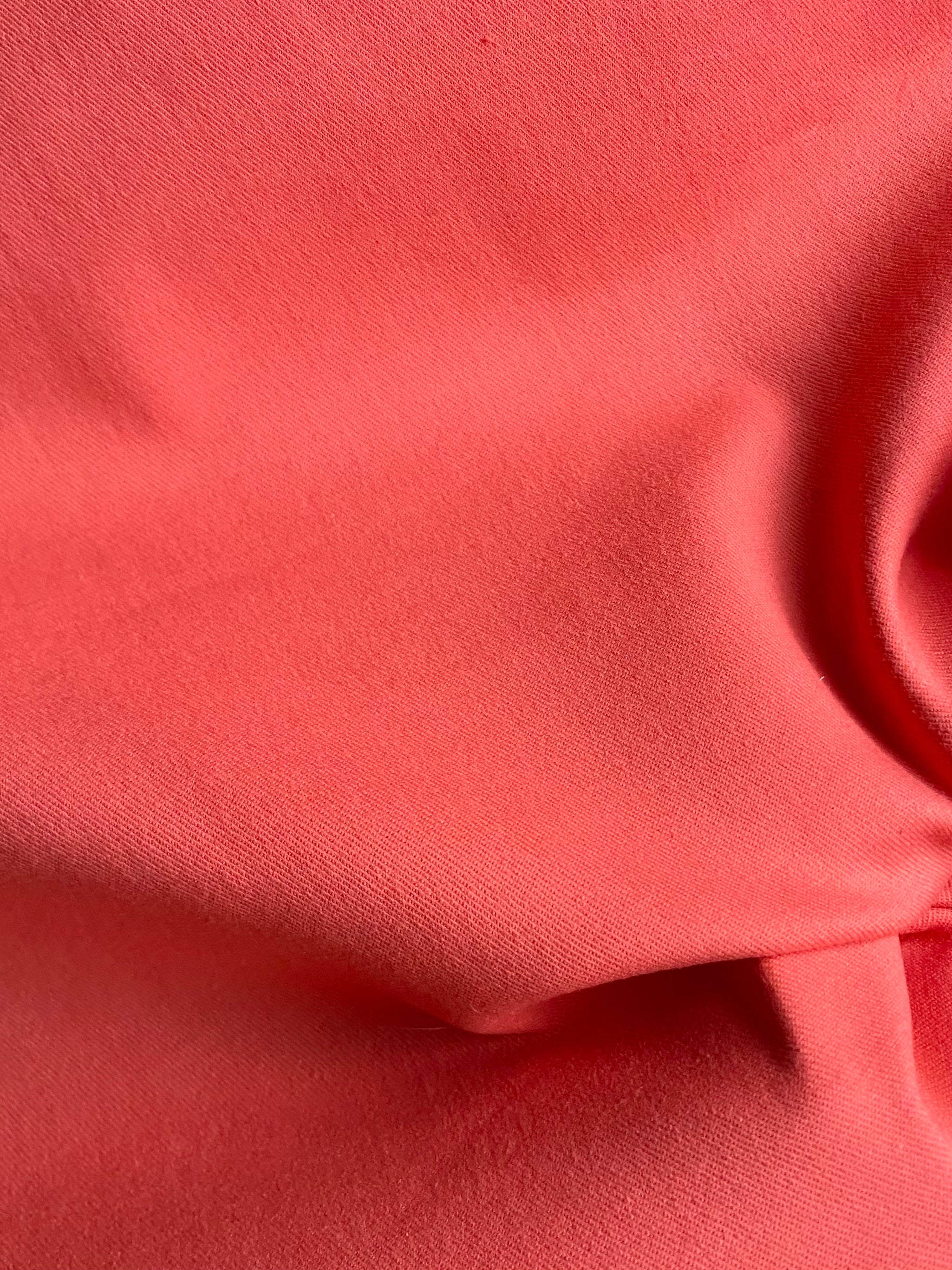 197C. Cotton. 210g/m2.